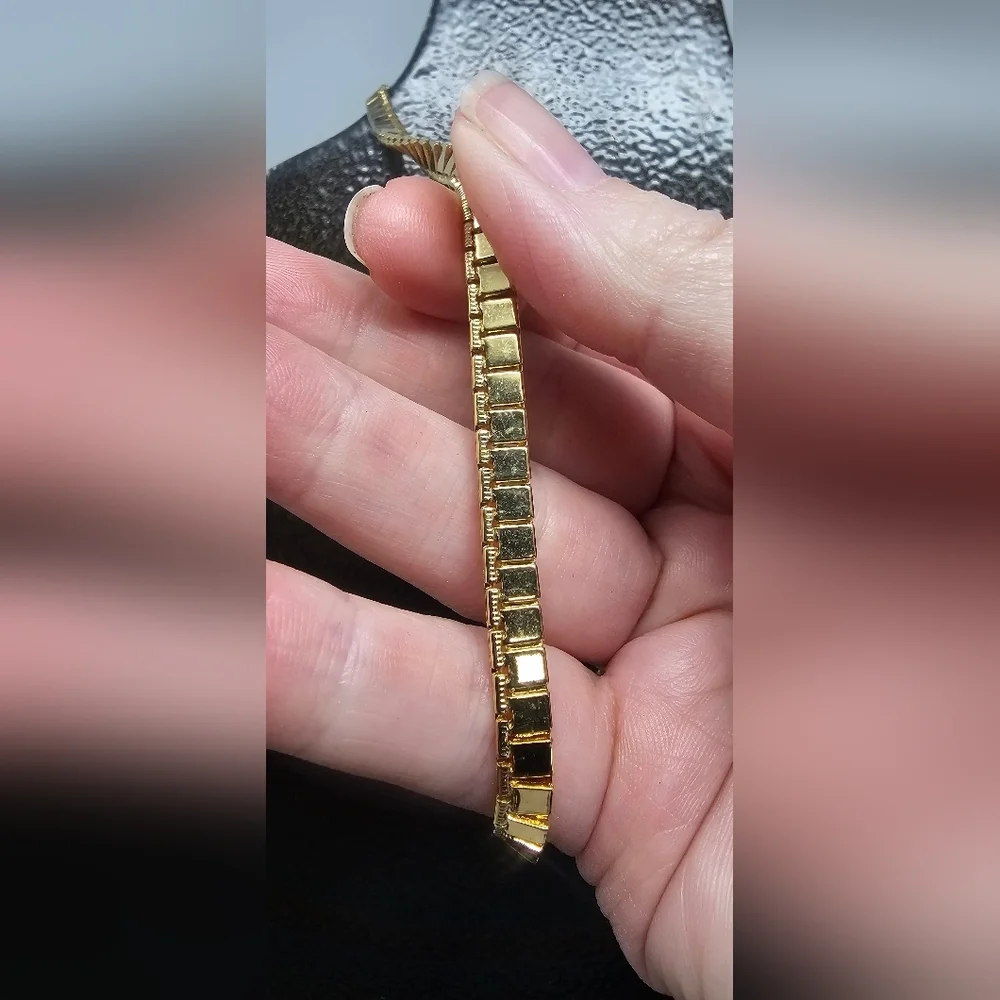 Vintage Monet Gold Plated Flat Box Chain 17" Necklace Signed - Picture 6 of 10